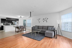 3BR Near Disney - Patio, Pool, Hot Tub, Gym & Sauna